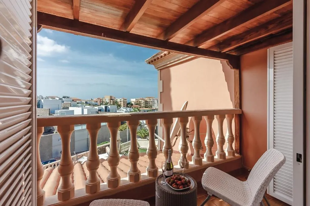 Residencia El Duque - 1, Villa Marius Costa Adeje  Holiday home